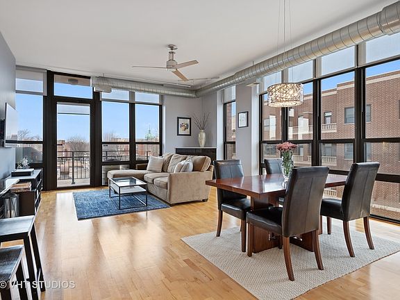 5th image of 4020 N Damen Ave Unit 305