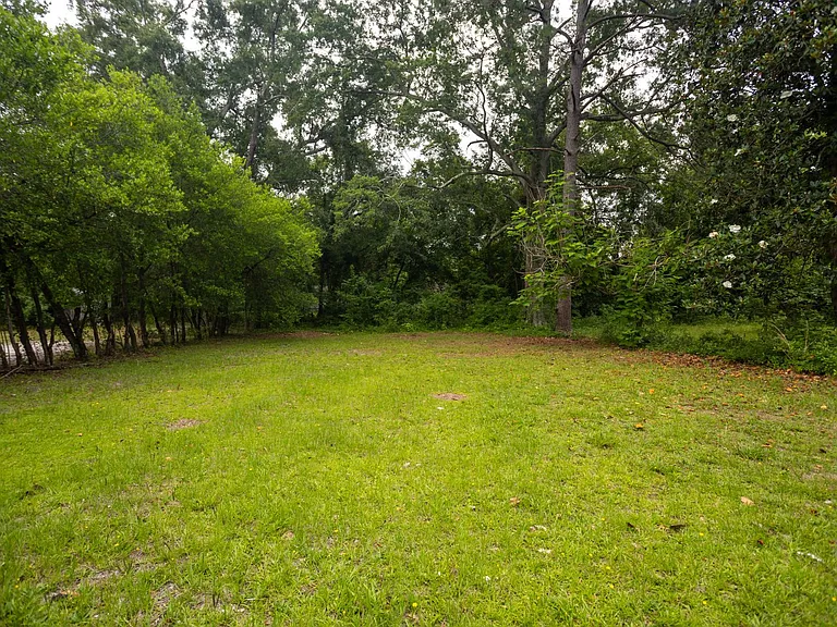 117 Carolina Ave — Photo 31