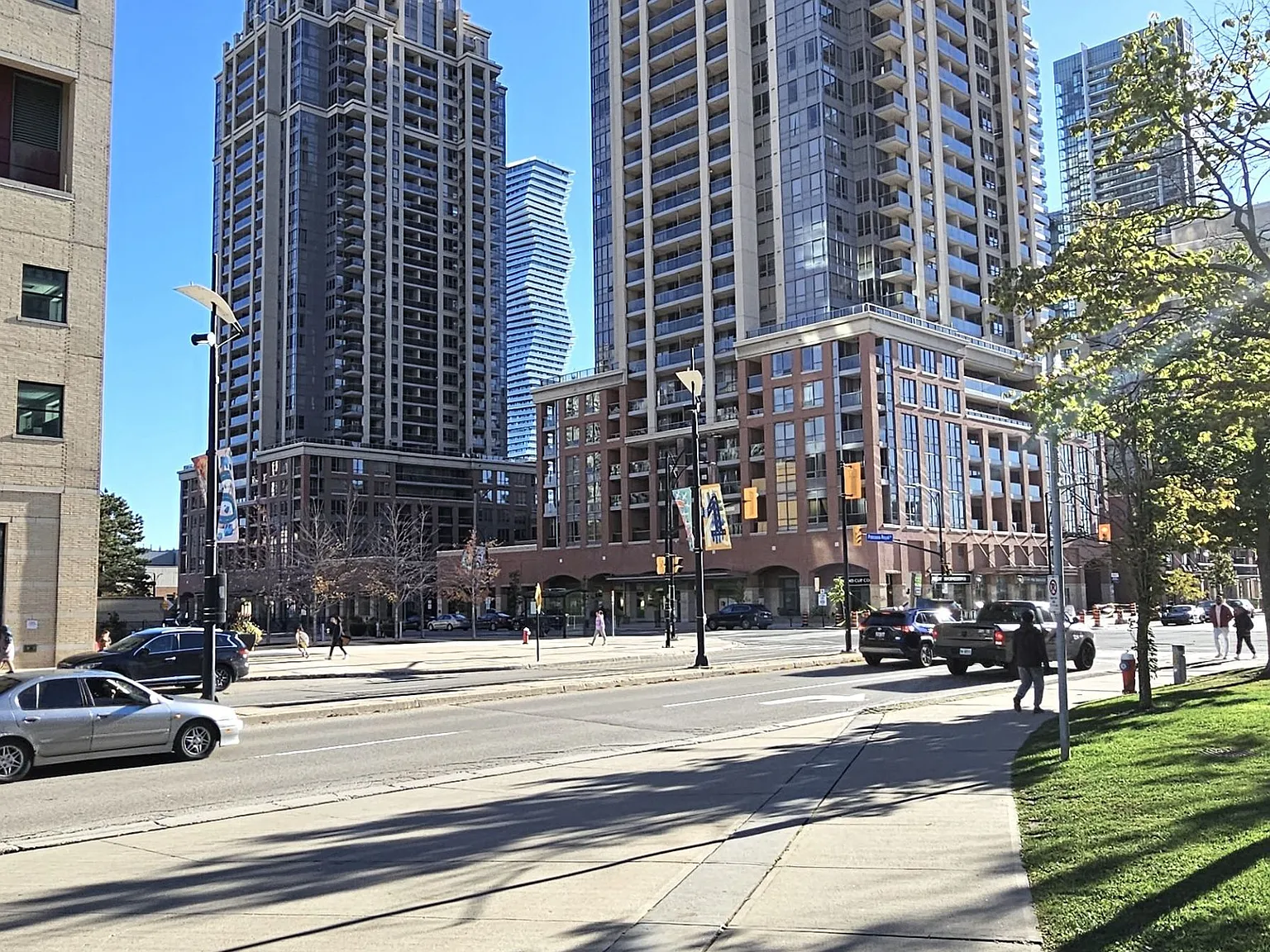 2 bed, $2,550 — Photo 2