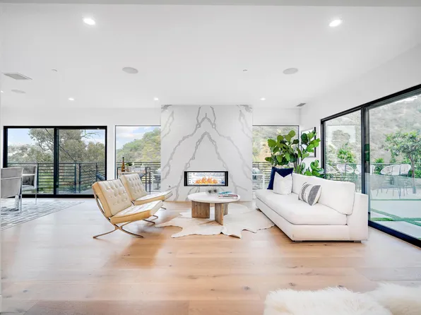 8509 Crescent Dr, Los Angeles, CA 90046