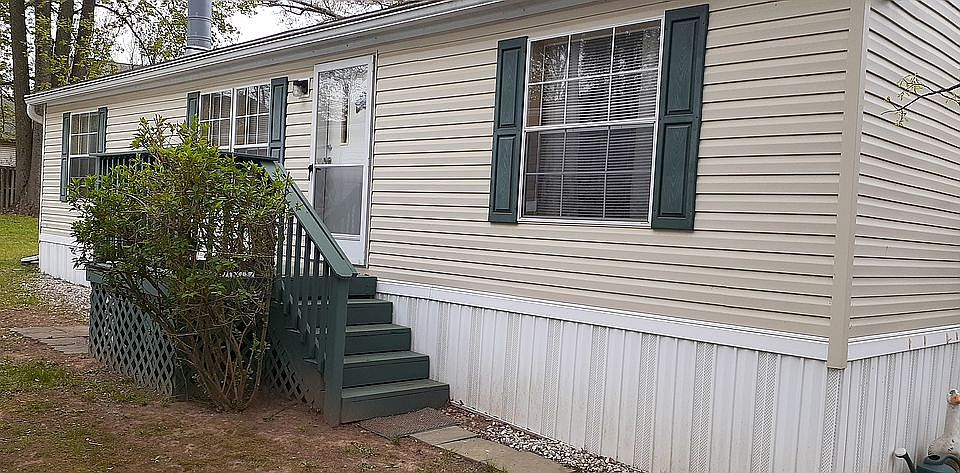 1st image of 1658 Shannon O Cir