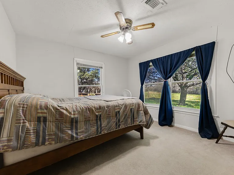 4269 Wilcox Ln — Photo 15
