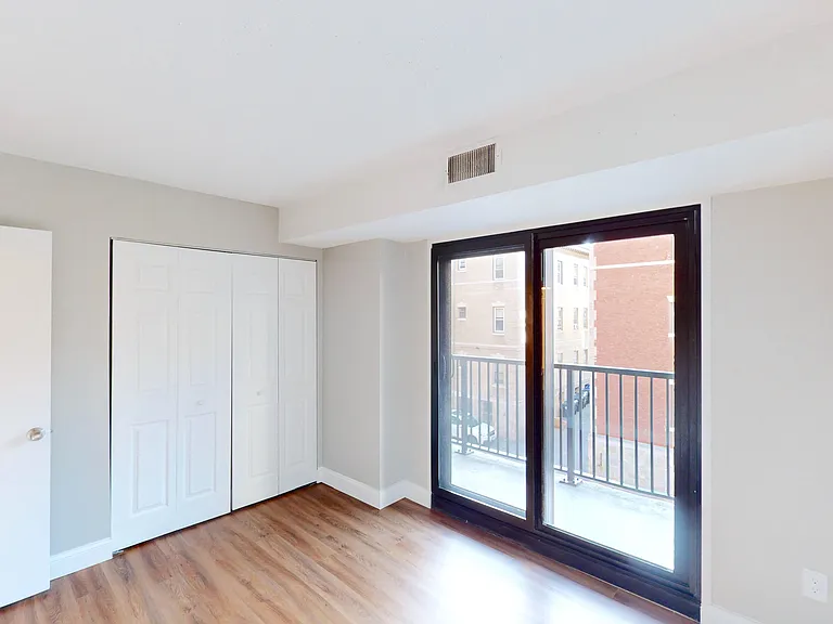 49 Marion — Photo 21