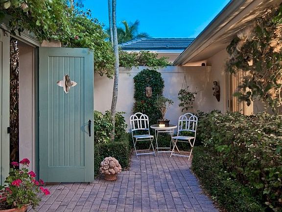 See more photos at MichaelLawler.com