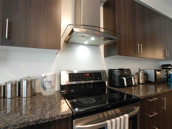 5th image of 24 Larkfield Cres
