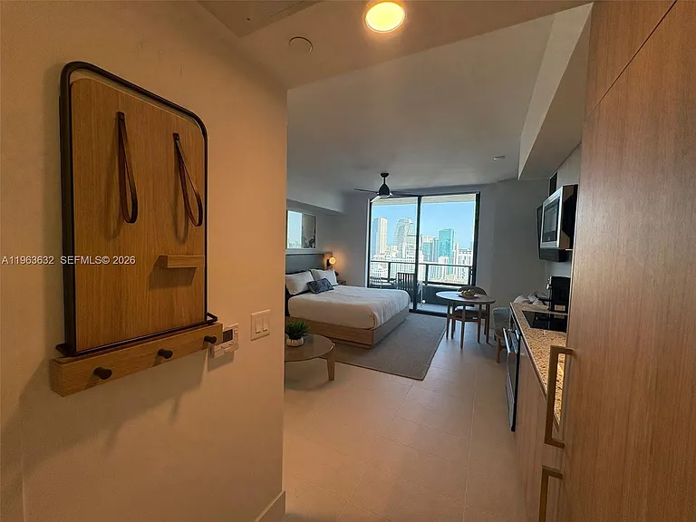 159 NE 6th St #4010 — Photo 5