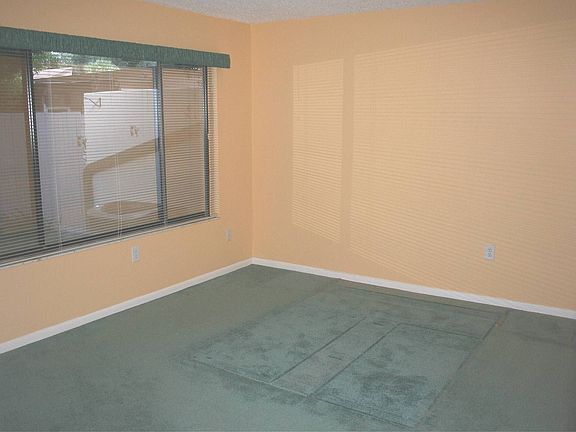 5th image of 2494 Barbados Dr