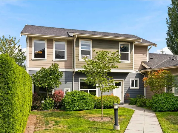 1515 Keating Cross Rd #18, Central Saanich, BC V8M 1W9