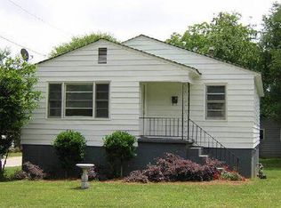 69 Berry Ave, Newnan, GA 30263