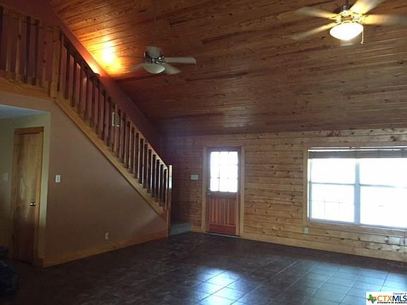 2nd image of 571 Lazy Oaks Dr