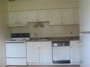 3rd image of 8246 Carrol Ave