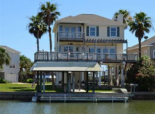4008 Island Ct, Galveston, TX 77554
