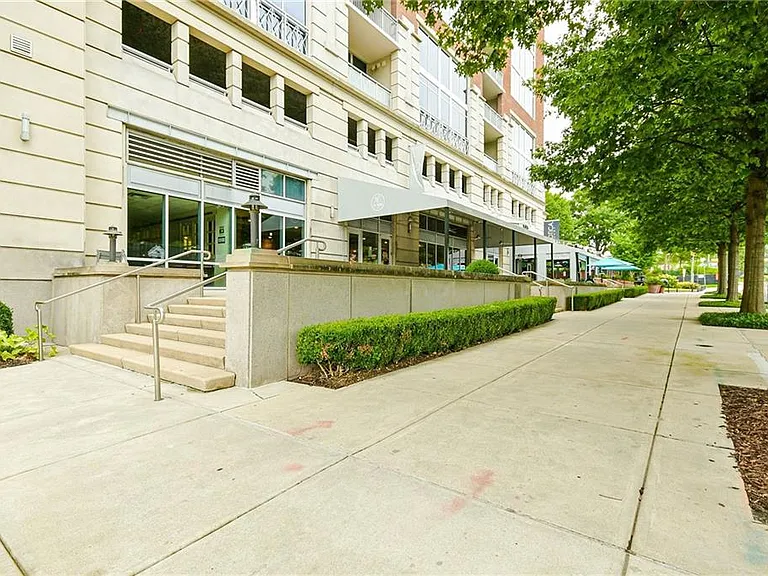 1820 Peachtree St #1002 — Photo 51