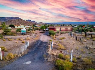 3592 W Agua Fria Dr, Golden Valley, AZ 86413