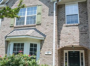 20 Musket Ln, Hampton, VA 23666