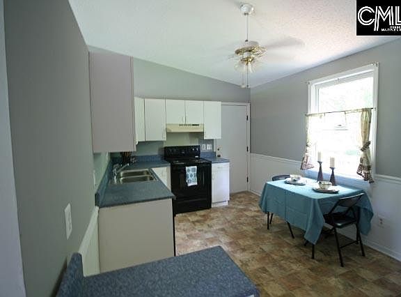 4th image of 1612 Hutto Ave