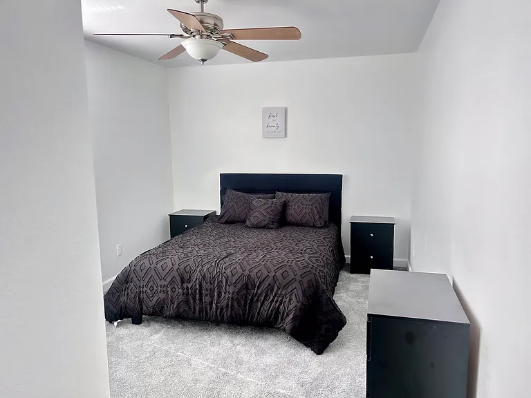 7500 E Deer Valley Rd #7 — Photo 4