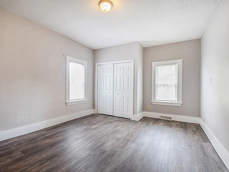 220 Harrison St — Photo 10