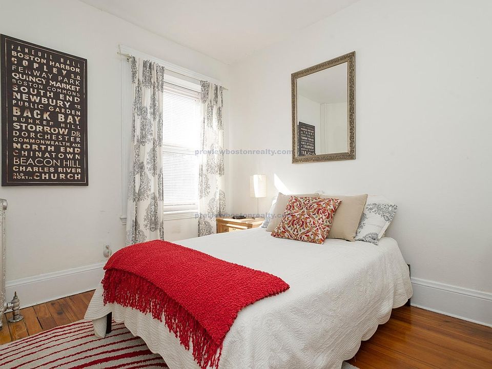 2nd image of 61 Brighton Ave #T1