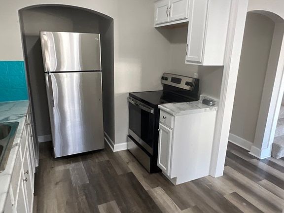 4th image of 3113 N Sherwood Ave