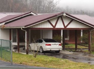 7 Woody Ln, Printer, KY 41655