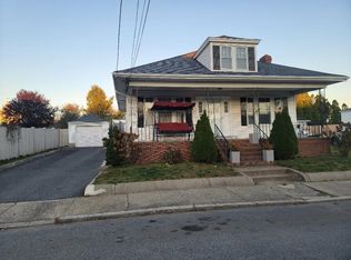 7 Raymond Rd, Salem, MA 01970