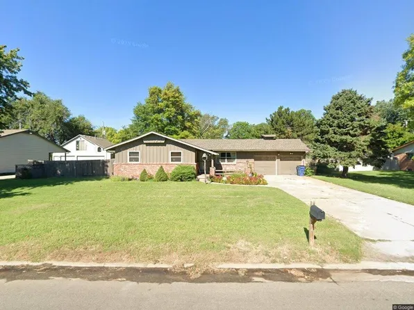 3825 N Athenian Ave, Wichita, KS 67204