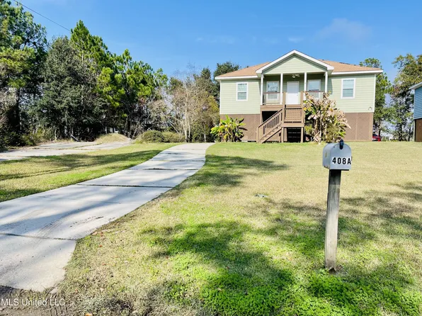 408 McClung St #A, Pass Christian, MS 39571
