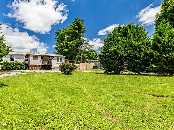 3rd image of 340 Stephens Rd
