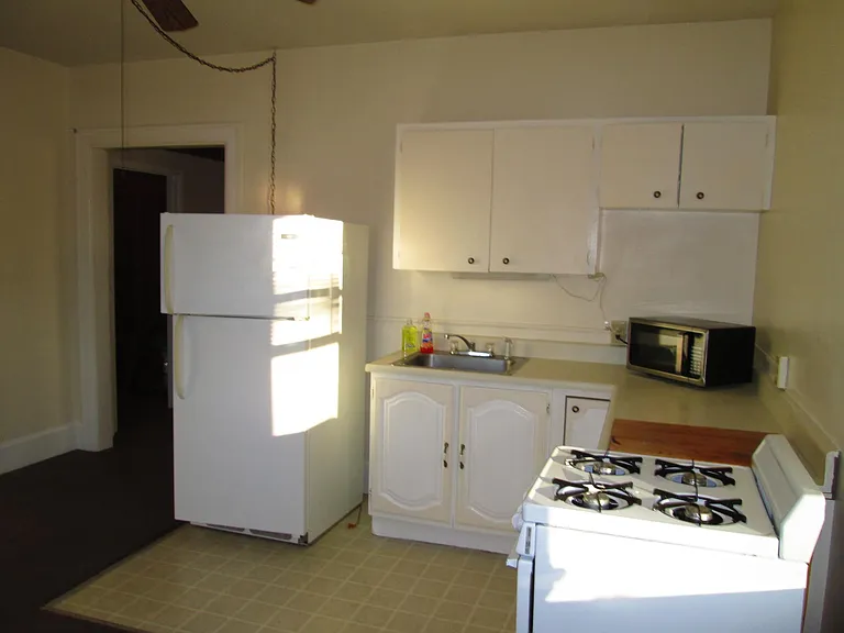 1109 Pennsylvania Ave E #3 — Photo 4