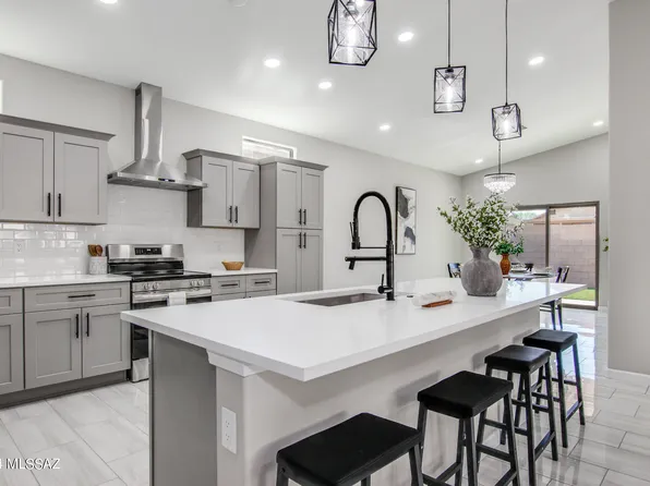 3710 S Manitoba Ave, Tucson, AZ 85730