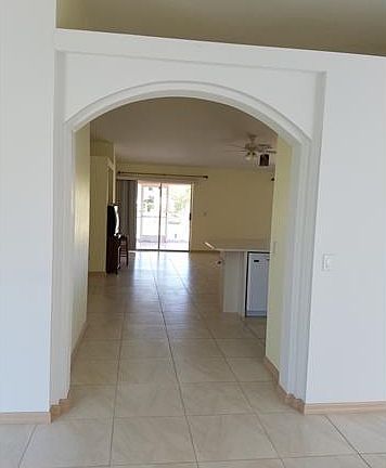 2nd image of 1525 SE 5th Pl