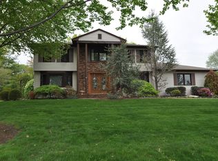 44 Avalon Dr, Montville, NJ 07045