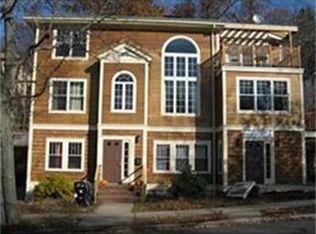 25 Beaconsfield Rd #0, Brookline, MA 02445