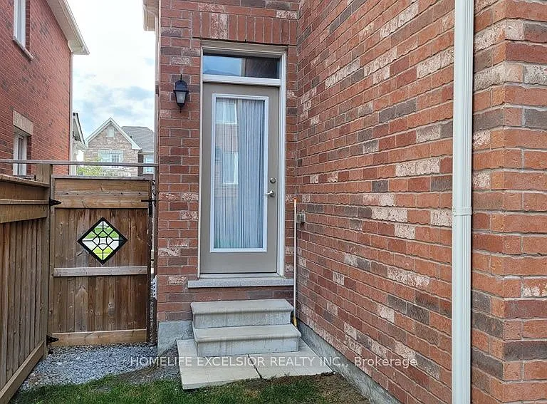130 Major Cres — Photo 16