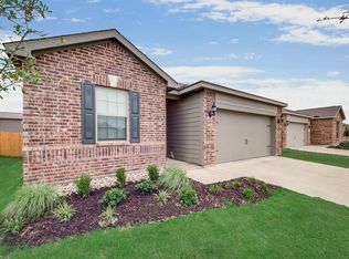 240 Garrett St, Anna, TX 75409