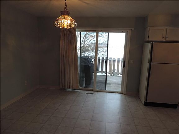 3rd image of 1604 S 48th St W