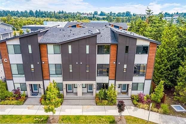 1st image of 16021 Manor Way #C-1