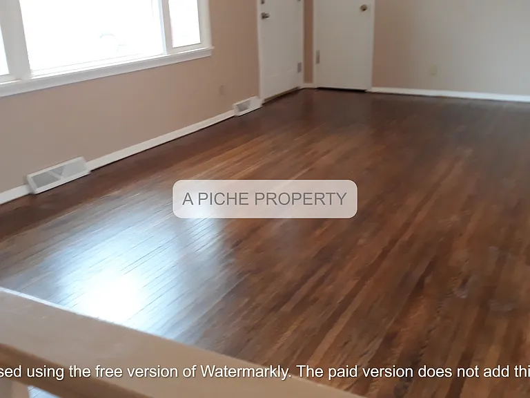 1343 N Woodlawn Blvd — Photo 5