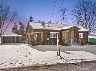 111 Warren Dr, New Kensington, PA