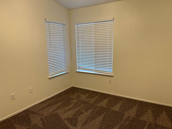 5th image of 5345 W Sunnyside Ct
