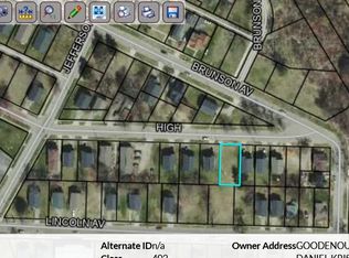 406 High St, Benton Harbor, MI 49022
