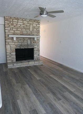 3rd image of 13 Cypress Fairway Vlg