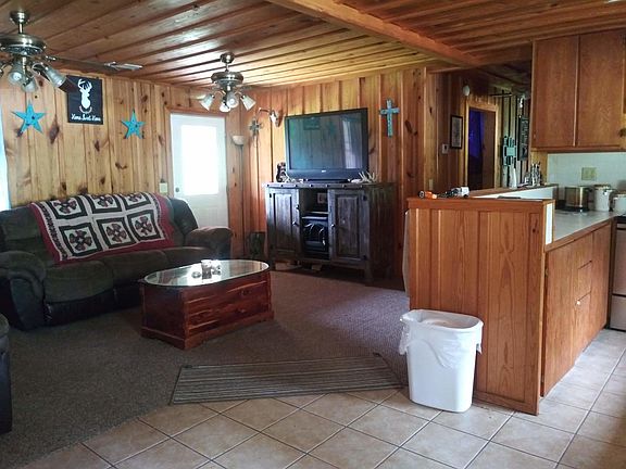 4th image of 218 Millsap Ln