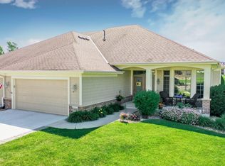 868 Diseworth Ct NE, Byron, MN 55920