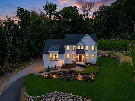 2nd image of 15 Tuscan Ct