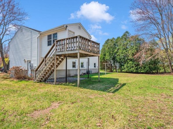 12 Bear Hill Rd, Billerica, MA 01821