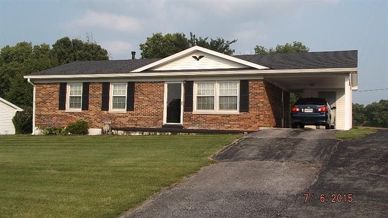 1st image of 226 Lakeview Dr