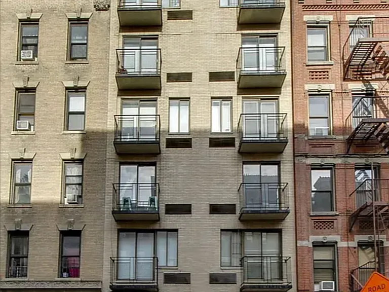 221 E 82nd St #4B — Photo 7
