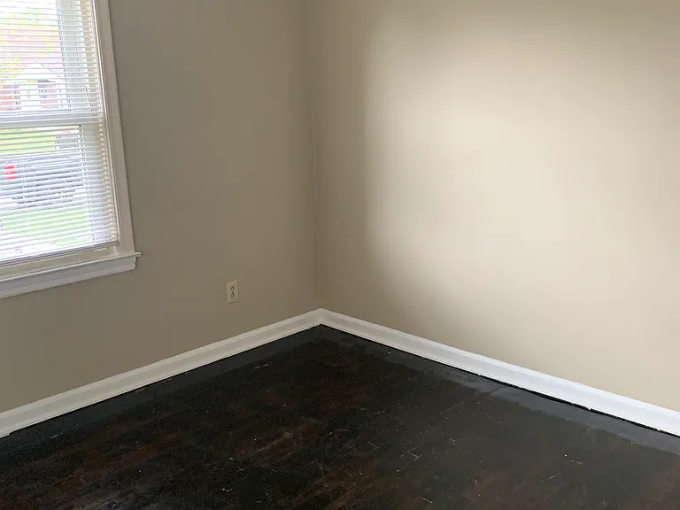 546 Butler Ave — Photo 23